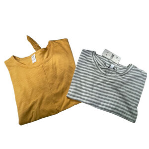 Set bundle of two women t-shirts crop Splendid and Alternative Sz L